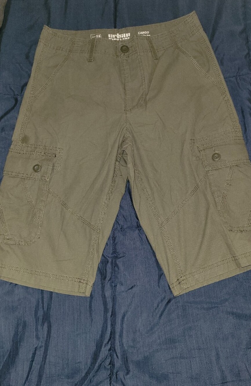 Columbia Navy T-Shirt with Yellow Logo Sz S and Mixed Short Sets Sz 29' - 32' - Picture 8 of 16